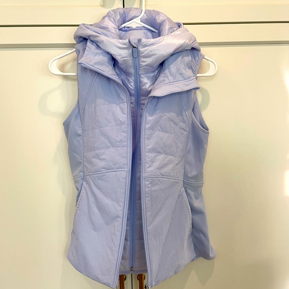 Lululemon Another Mile Vest, size 4, periwinkle, worn 1x, excellent cond!